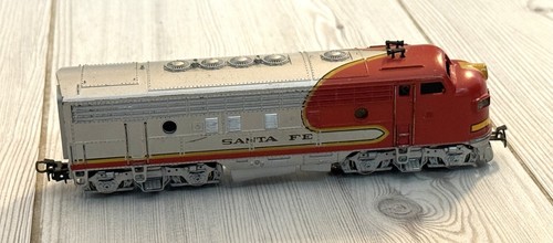 LOCOMOTORA DIESEL AMERICANA MARKLIN 3061 HO SANTA FE MODELO TREN VINTAGE | Zustand: Used