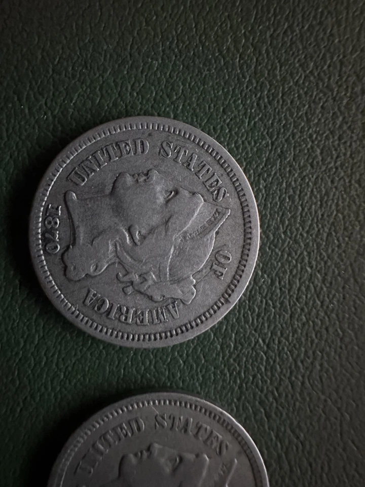 US 3 Cent Nickel 3-Coin lot - 1870, 1874 and 1875 (3C three cents) - Image 2 of 4