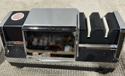 Chef s Choice Model 110, Chrome Diamond Hone Knife Sharpener W/Manual NOS