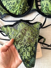 Rare New Agent Provocateur Electra Green Black Lace 2PC Set Bra 34B Thong SZ2