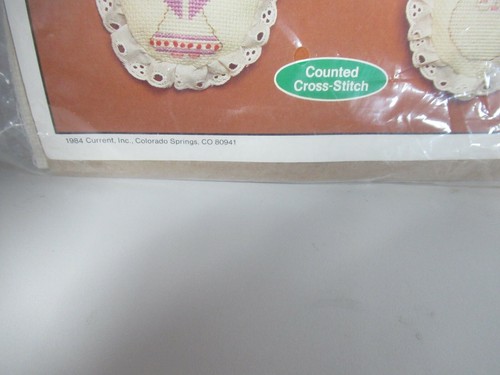 Current Christmas Tree Santa Snowman Angel Counted Cross Stitch Kit 1984 NIP - Picture 5 of 7