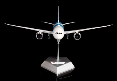 SQ Wings 1:200 CHINA SOUTHERN Boeing B787-9 Diecast Aircraft