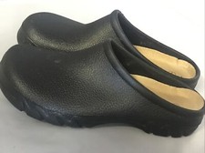 Comfort Clogs Women's Size Medium, Black, Slip-On, Open Heel Pre-owned 