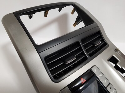 Toyota Noah Voxy 70 ZRR70 ZRR75 A/C Air conditioner Center Console