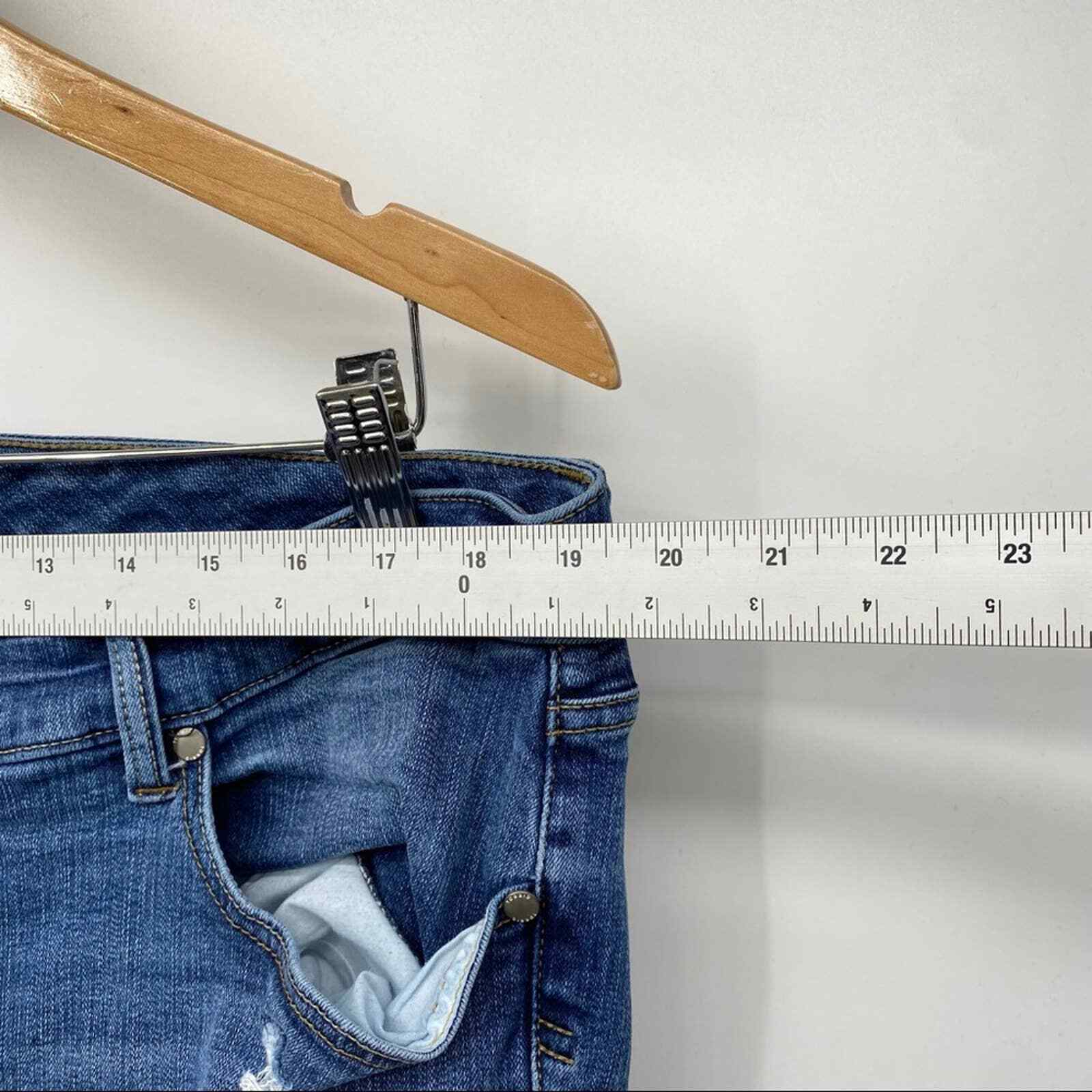 Torrid Patchwork Distressed Boyfriend Raw Hem Jea… - image 7