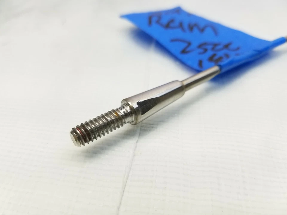 Ram 2500 3500 2013-2017 radio antena mástil látigo OEM Foto 3 de 4