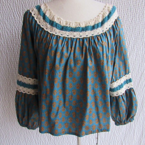 ANTHROPOLOGIE Luna Moon Blue Crochet Puff Top Size L Graphic Pullover Shirt New - Picture 4 of 13