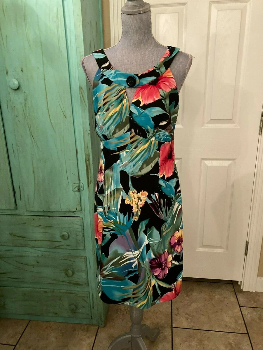 DRESSBARN STRETCHY SLEEVELESS FLORAL DRESS WITH KEYHOLE