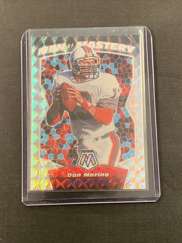 DAN MARINO 2020 Mosaic MEN OF MASTERY SILVER MOSAIC PRIZM Panini Dolphins MM17