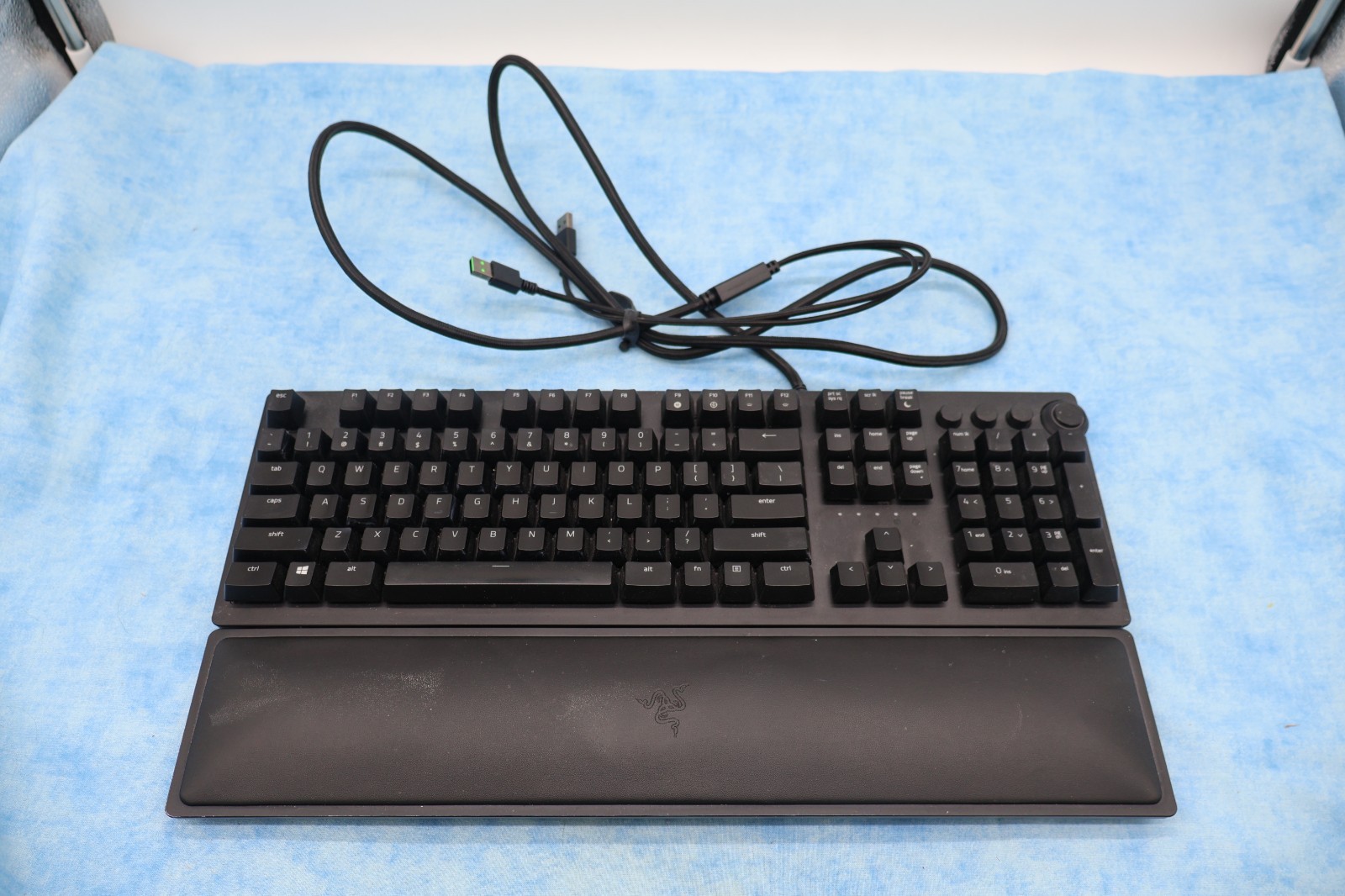 Razer Huntsman Elite Mechanical Gaming Keyboard w/ Wrist Res