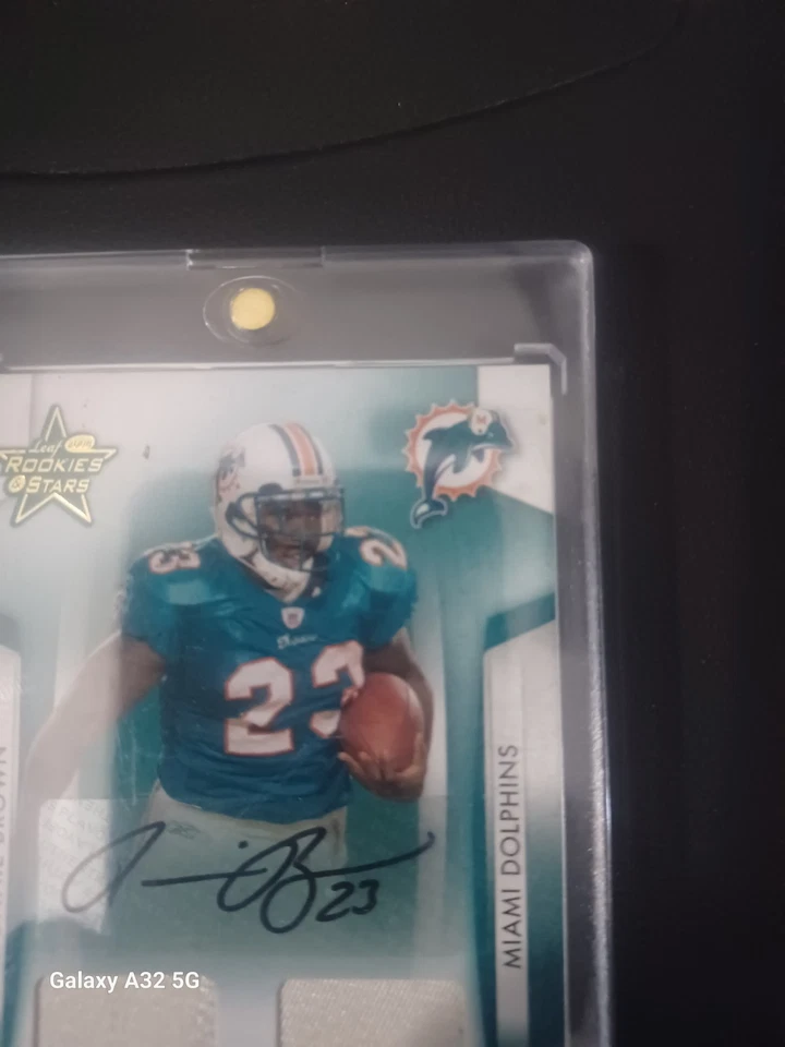 Ronnie. Brown. Prime. Cuts. Signature. Pach. Topps.  7/10 - Image 2 of 4