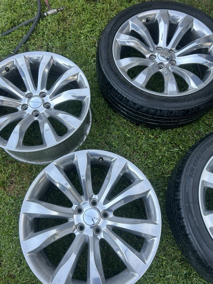 chrysler 300 20 factory oem wheels rims - Image 2 of 4
