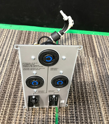APC Symmetra LX Power Distribution Panel SYAPD3 *