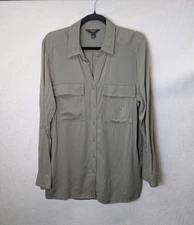 Simply Vera Vera Wang Rayon Blouse Large Olive Green Button Front Long Sleeve