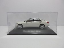 1:43 Mercedes-Benz S-Class W222 Diamond White Metallic Bright Diecast Model