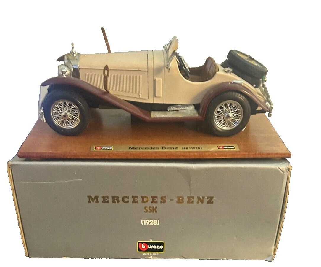 Bburago 奔驰塑料现代制造压铸汽车、卡车和厢型车