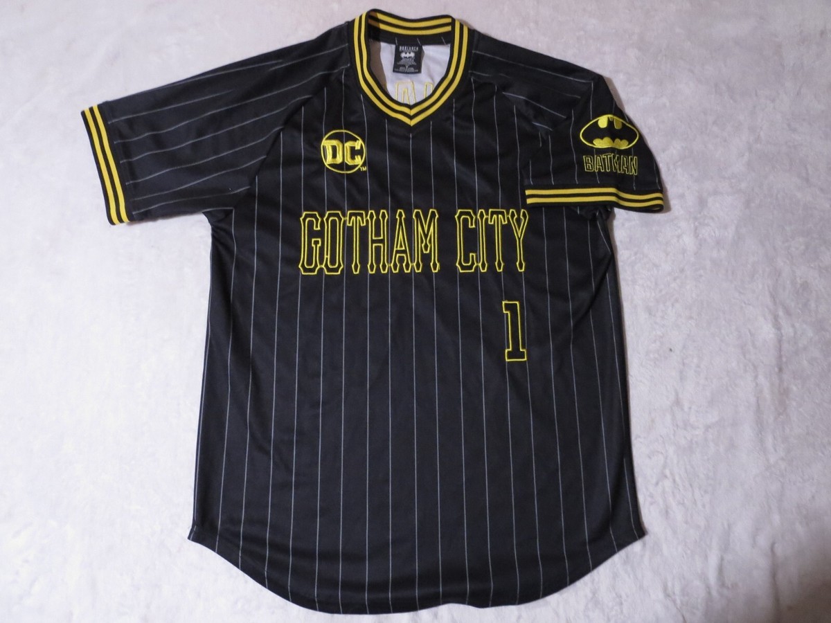 Box Lunch DC Comics Gotham City Bruce Wayne Jersey Medium | eBay