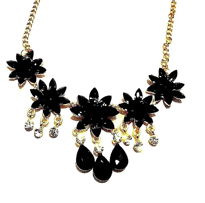 Flores y Plantas Betsey Johnson moda Collares y Colgantes