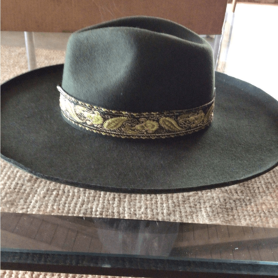 RARE SALE  of color green jacquard band  rancher Wyoming Traders Baroque Jacquard Prints 20” x 20” Silk Wild  main image 3