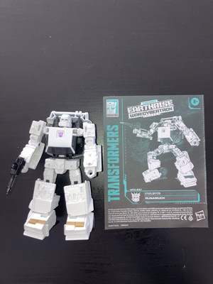 Transformers Earthrise WFC E 37 RUNAMUCK