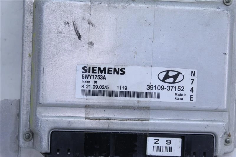 ECU ECM Hyundai Sonata 2004 04 2,7 L 3910937152 1120972 Foto 3 de 4