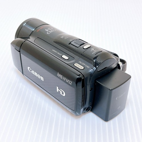 Canon Vis HFM32 Video Camera w/ BP-819 Battery Pack & Charger Used - Picture 4 of 10