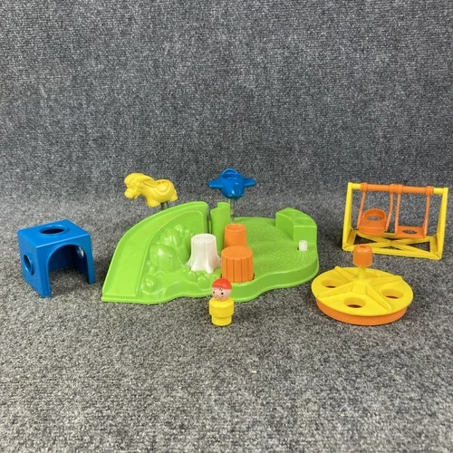 Vintage Fisher Price Little People Play Ground Park 2525 & Accessories