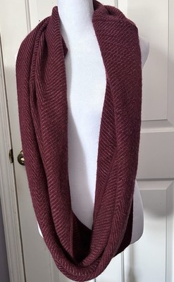 Modena Infinity Scarf With Chevron Pattern, Burgundy