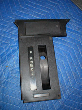 1985-92 Camaro Top Console Automatic 700r4 Transmission Shifter Cover Plate Gm