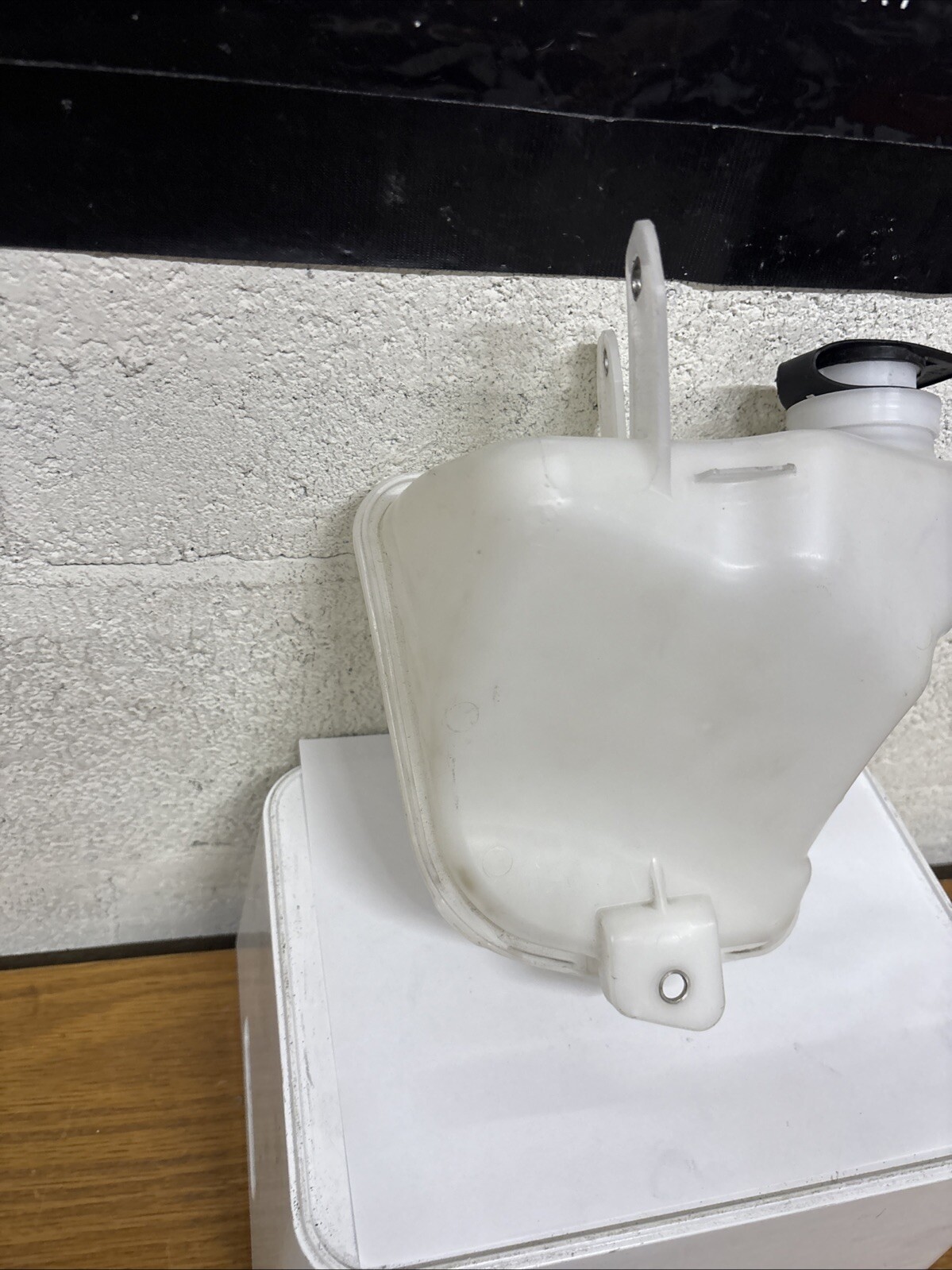 Lamborghini Huracan Washer Reservoir 4T1955449B #855