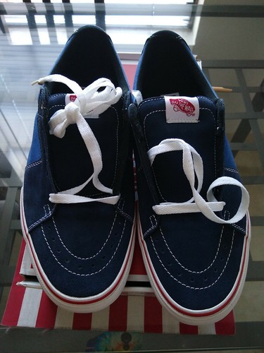 av vans shoes