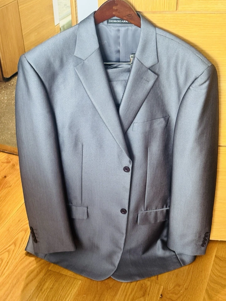 Giorgio Armani Lecollezioni Black Label Grey Silver Sharkskin Coat 58 Pants 42 - Image 3 of 4
