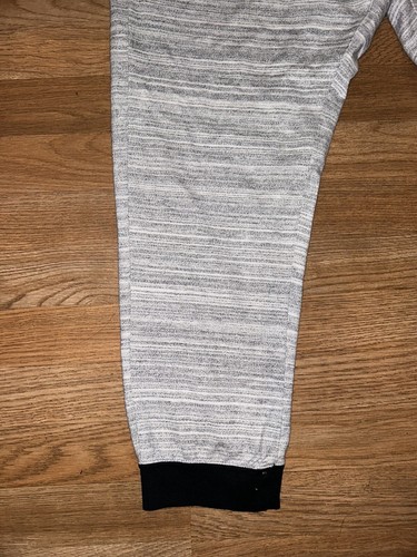 Nike Sportswear Tech Fleece Grey Jogger Pants Size Men’s XL With Zipper Pockets - Picture 8 of 9