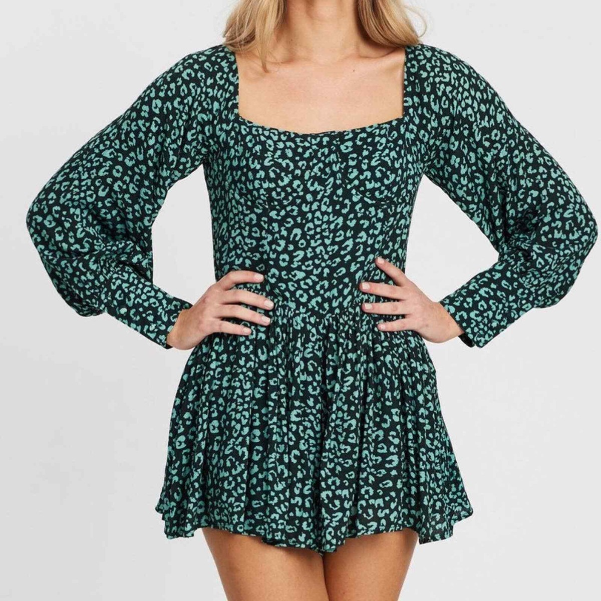 Charlie Holiday Women's Feline Bodice Long Sleeve Romper with Underwire sz 4