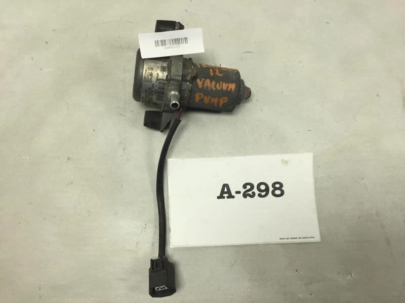 2012 CHEVROLET TRAVERSE 3.6L POWER BRAKE BOOSTER AUXILIARY VACUUM PUMP OEM+ - Image 4 of 4