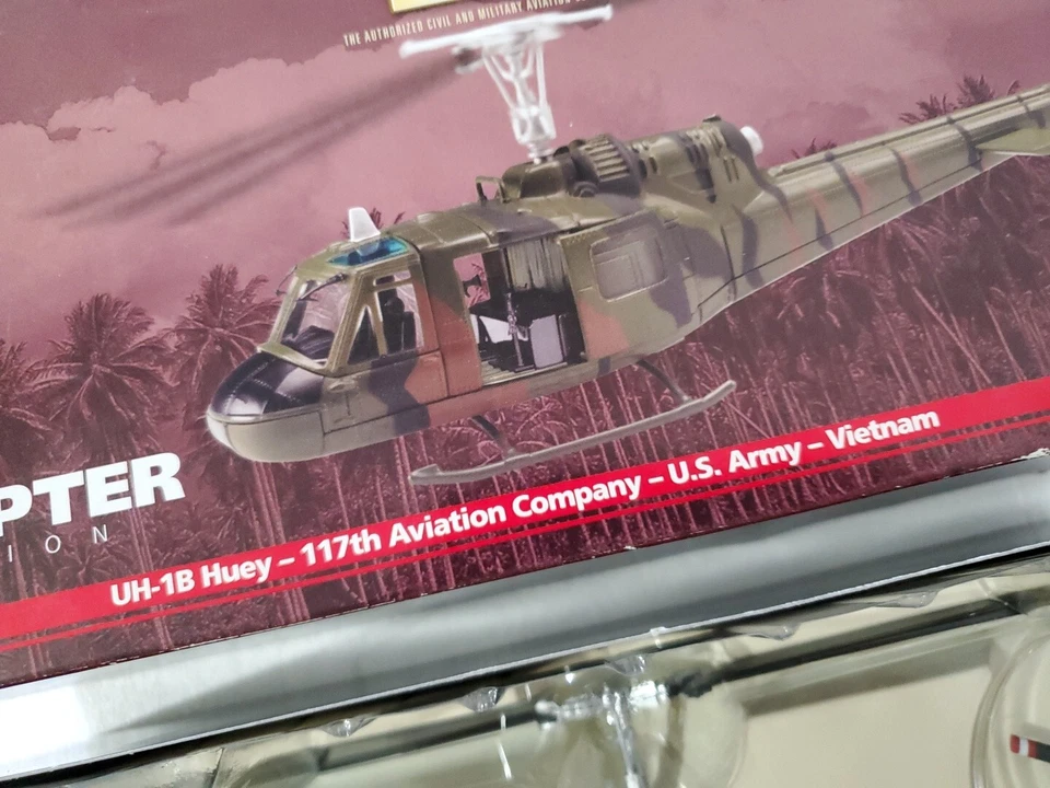 Corgi US50410 UH-1B Huey 117th Aviation Company US ARMY Vietnam 1:48 Diecast - Image 3 of 4