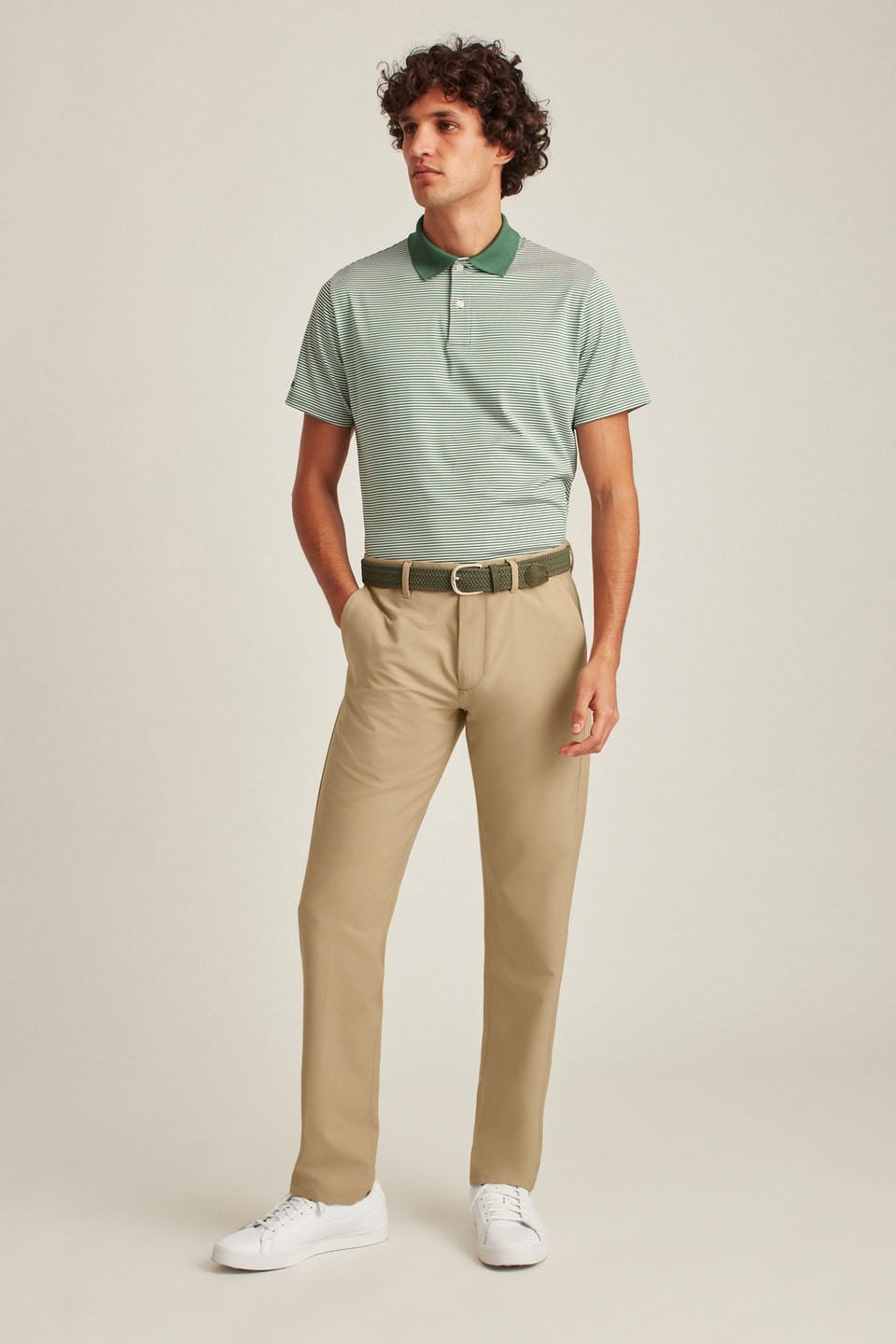 Мужские облегающие брюки-гольф Bonobos 3432 бежевого цвета однотонные 8190₽