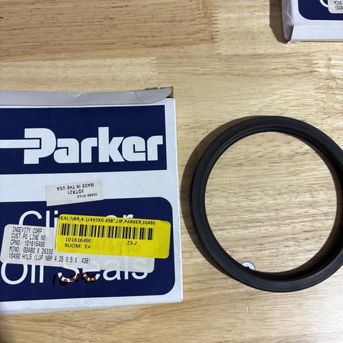 Parker Oil Seal 101616490 | NBR Lip Seal | 4.25” ID x 5.00” OD x 0.438” Width 