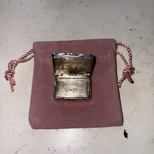 Antique Sterling Silver Vinaigrette/Pill Box 1845 - Picture 8 of 12