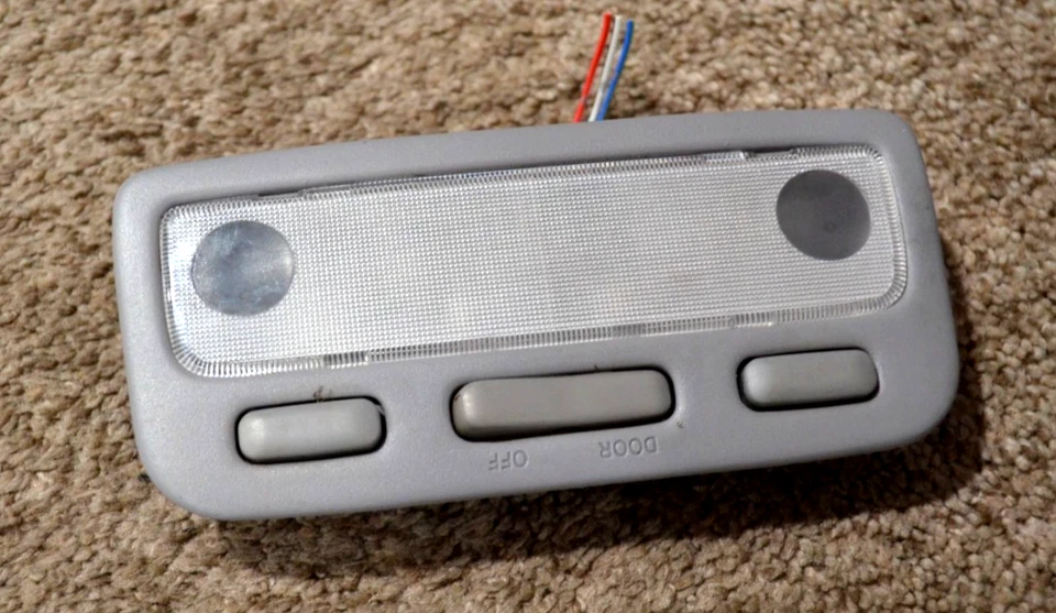 1994-1999 TOYOTA CELICA DOME LIGHT OVERHEAD MAP INTERIOR AUTHENTIC LIGHT GRAY Foto 4 de 4