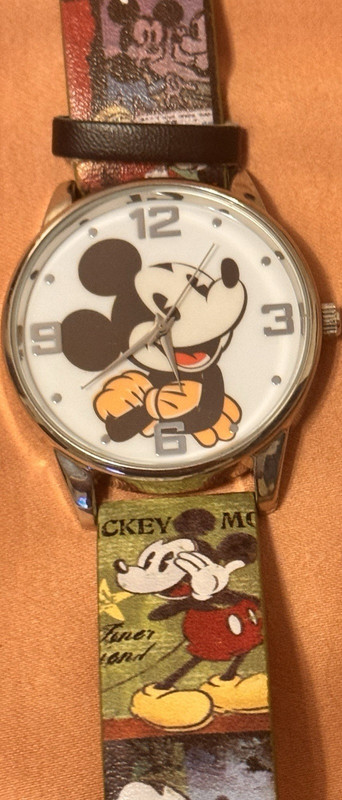 Disney Mickey Mouse Wristwatch Stainless Steel Comic Strap Japan Movement