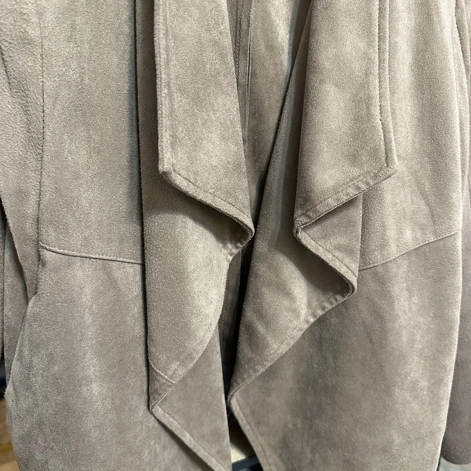 Chaqueta Moca Para Mujer BB DAKOTA Cascada Abierta Imitación Gamuza Manga Larga Grande Foto 3 de 4