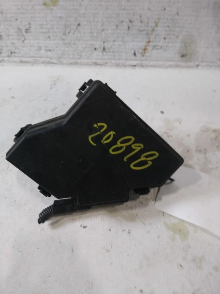 Used Fuse Box Engine fits: 2009 Honda Cr-v engine compartment Grade A - Image 2 of 4