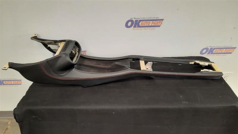Ferrari California 2012-2012 Center console structures Set