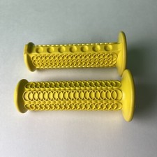 OLD SCHOOL BMX GRIPS WINNERS CIRCLE YELLOW OG...