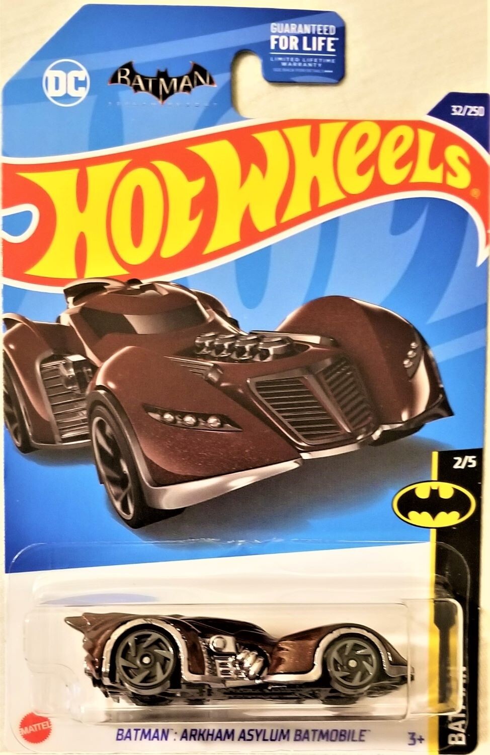 Hot Wheels - 2022 Batman 2/5 Batman: Arkham Asylum Batmobile 32/250 (BBHCW59)