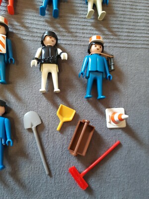 PLAYMOBIL - LOT De 4 Figurines - 2 Geobra 1974, 1 Geobra 1992, 1 Geobra