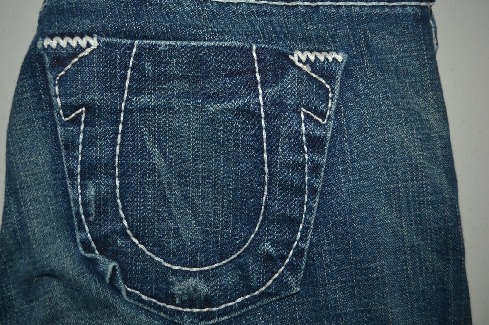 True Religion Women's Gina Big T Bootcut Logo U Pocket Blue Jeans Sz 29x34 thumbnail 2