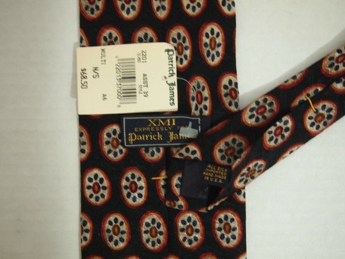 NWT XMI Mens Necktie Tie Black Ivory Red Geometric 100% Silk 56" Short Career - Picture 3 of 4