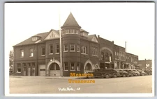 C.1940 RPPC HOLLY, MI HARDWARE STORE MOBIL GAS SIGN CARS PHOTO Postcard P93